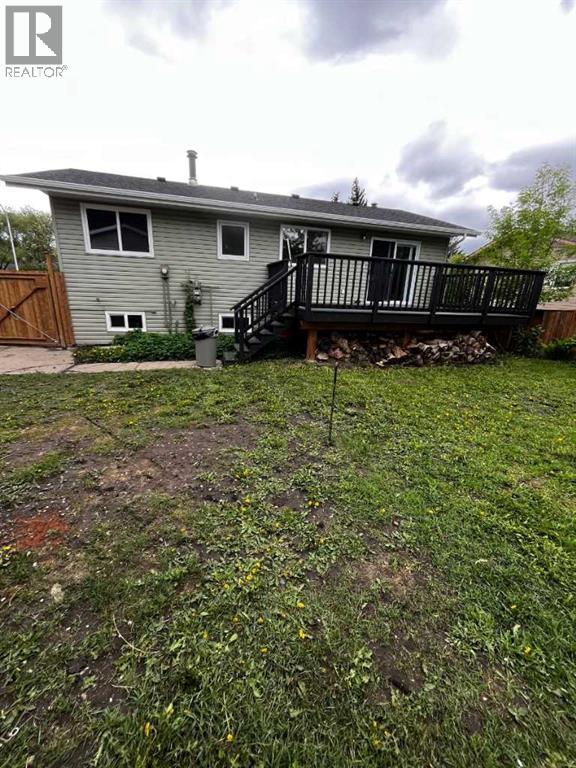 2307 47 Avenue — photo 10