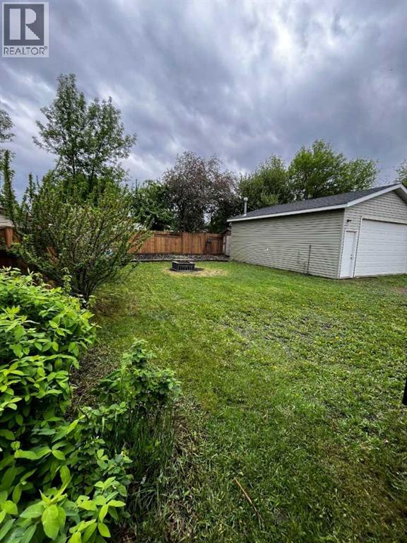 2307 47 Avenue - photo 5