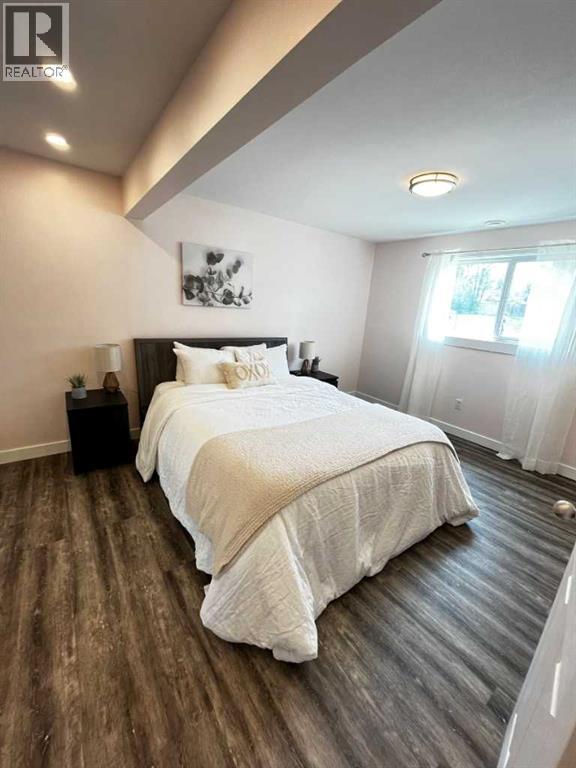 2307 47 Avenue — photo 36