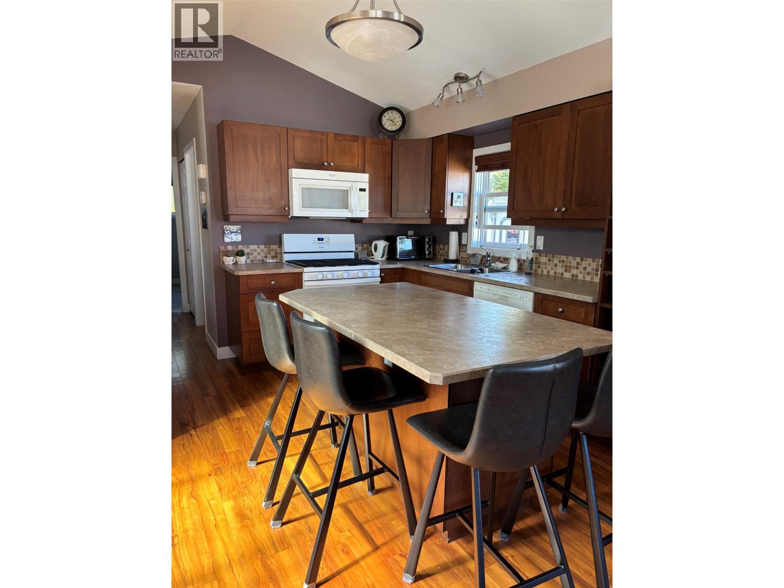 #30 667 Waverly Park Frontage Road - 7