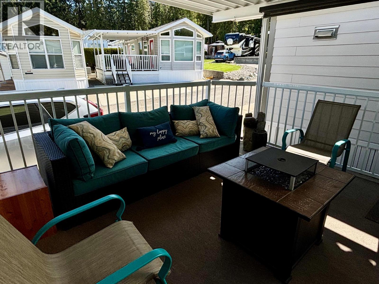 #30 667 Waverly Park Frontage Road - 6