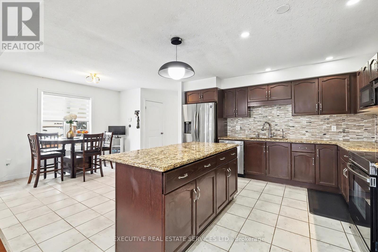 224 FLEMING ROAD - 18