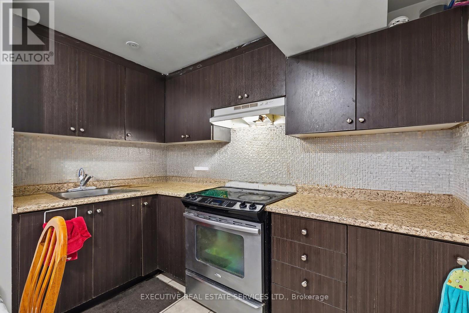 224 FLEMING ROAD - 42