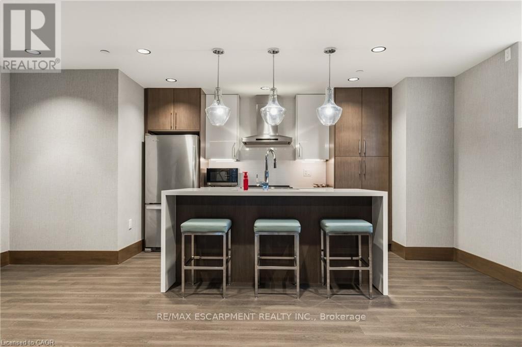 #413 16 MARKLE CRESCENT - 37