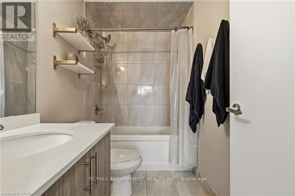 #413 16 MARKLE CRESCENT - 9