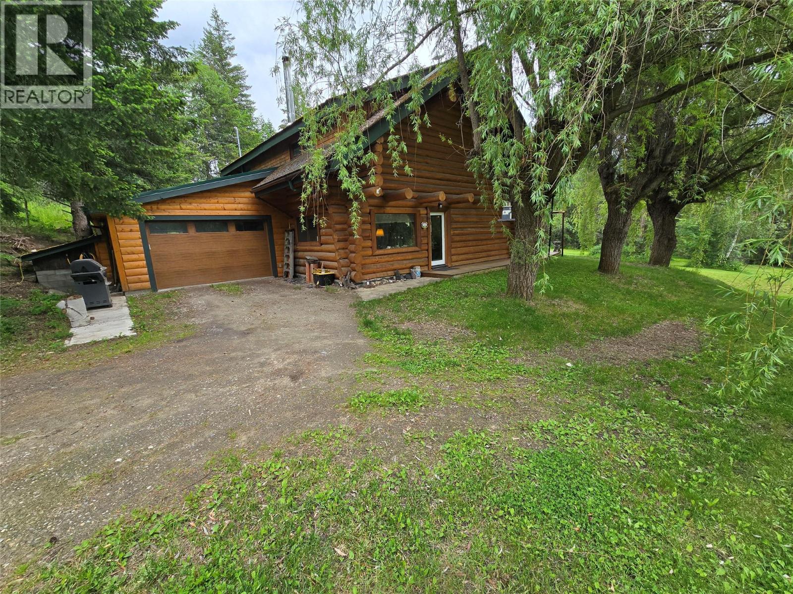 2492 LLOYD Road - 3