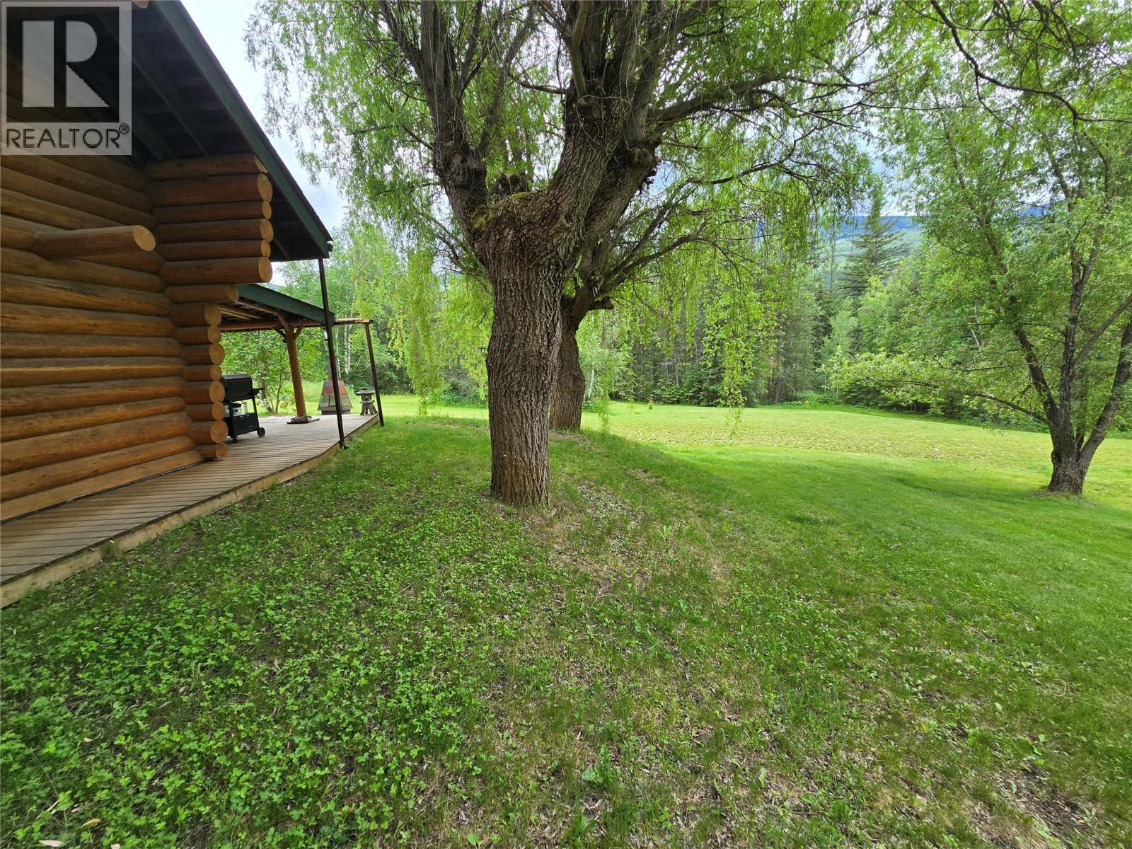 2492 LLOYD Road - 22