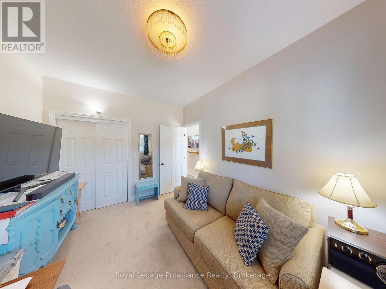 #2 16 LANE AVENUE - 20