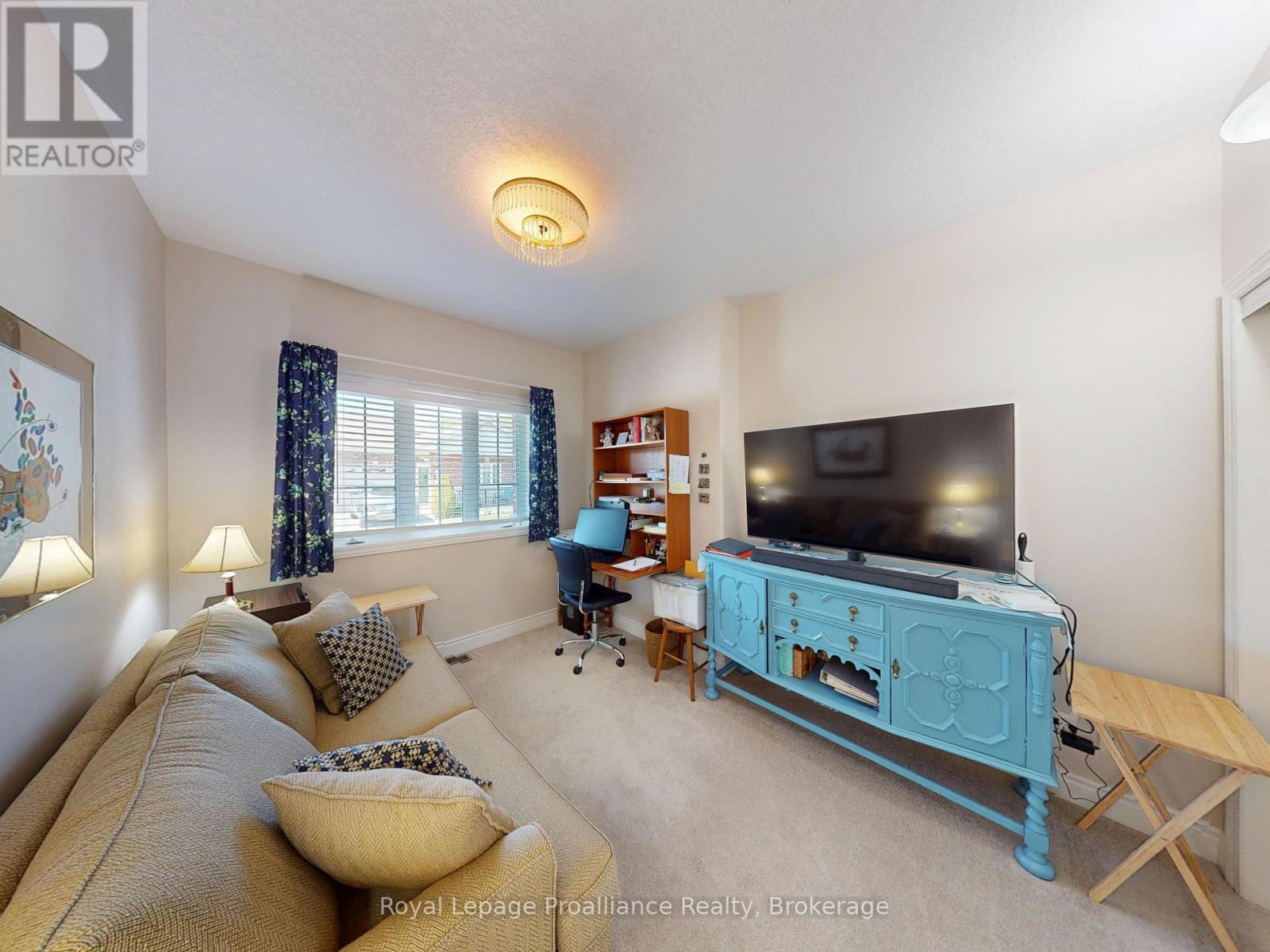 #2 16 LANE AVENUE - 19