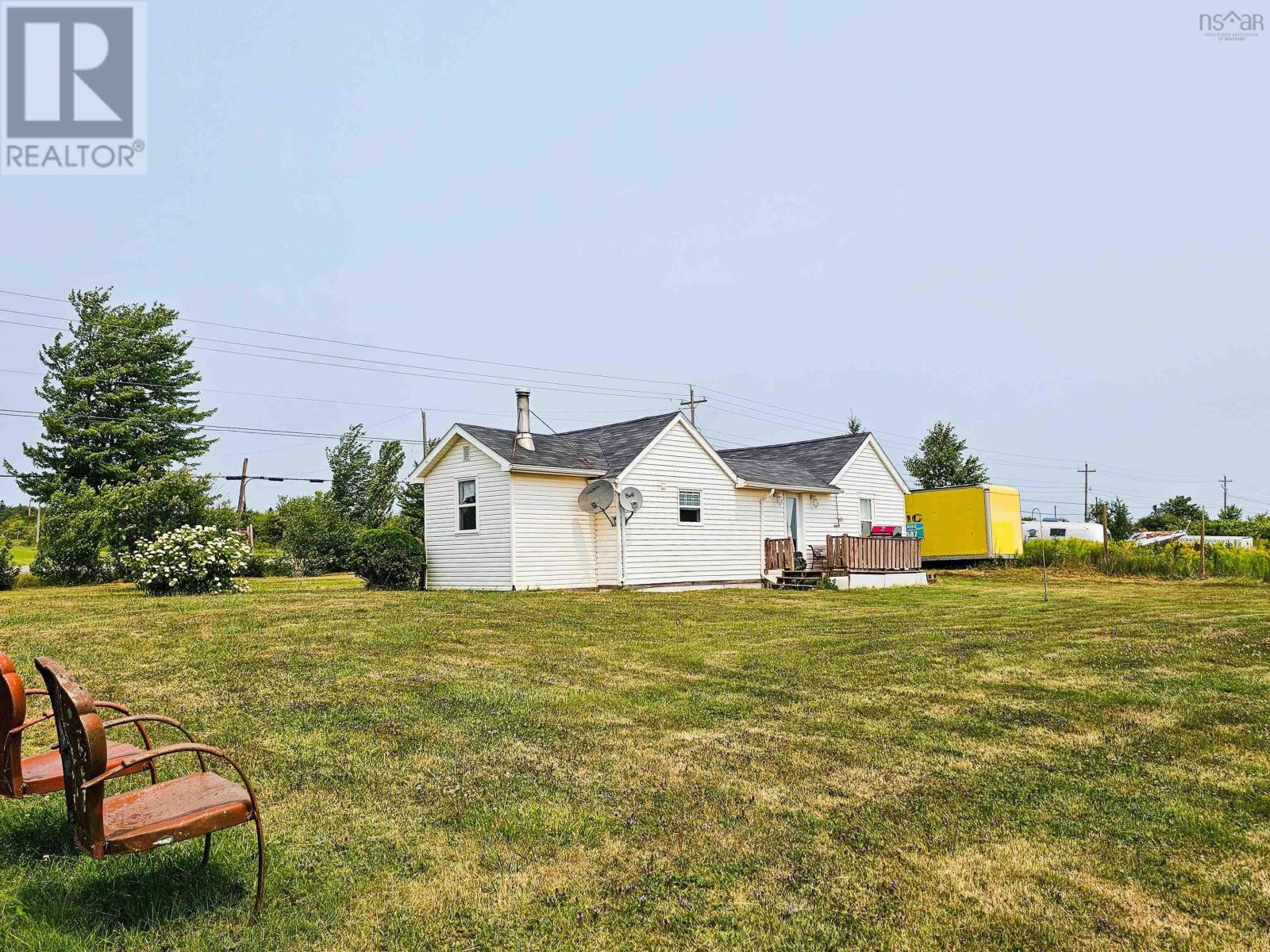 4606 Highway 2 - 20