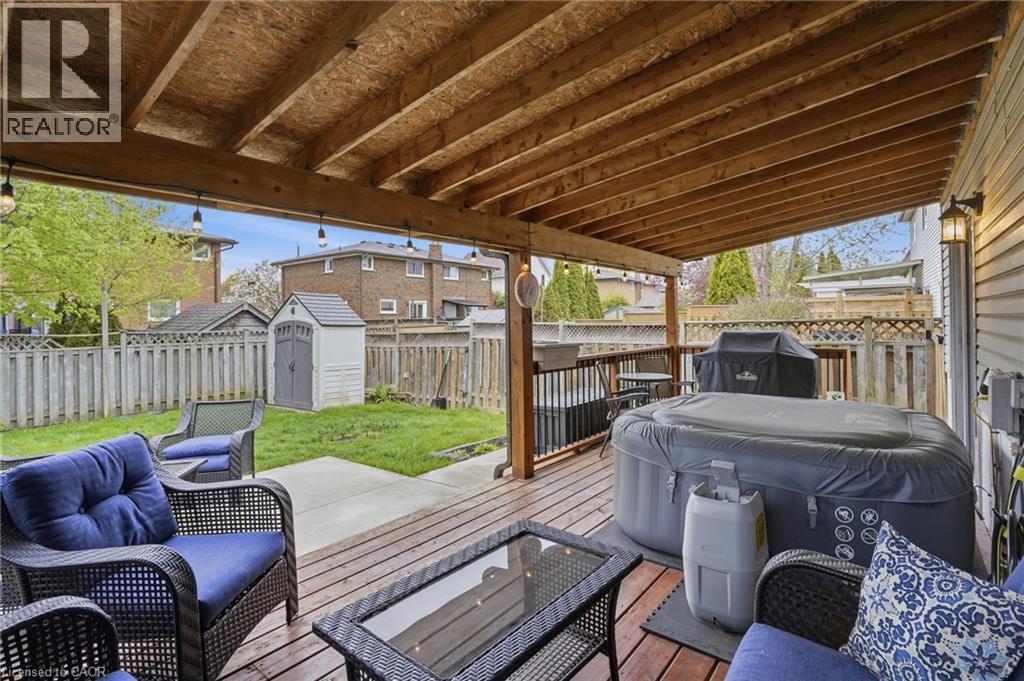 593 GREY Street - 46