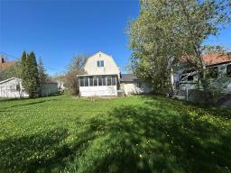 12 Poplar Street, Pine Falls, MB R0E1M0 Photo 10