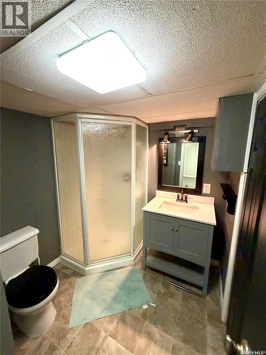 204 4th STREET E - 22