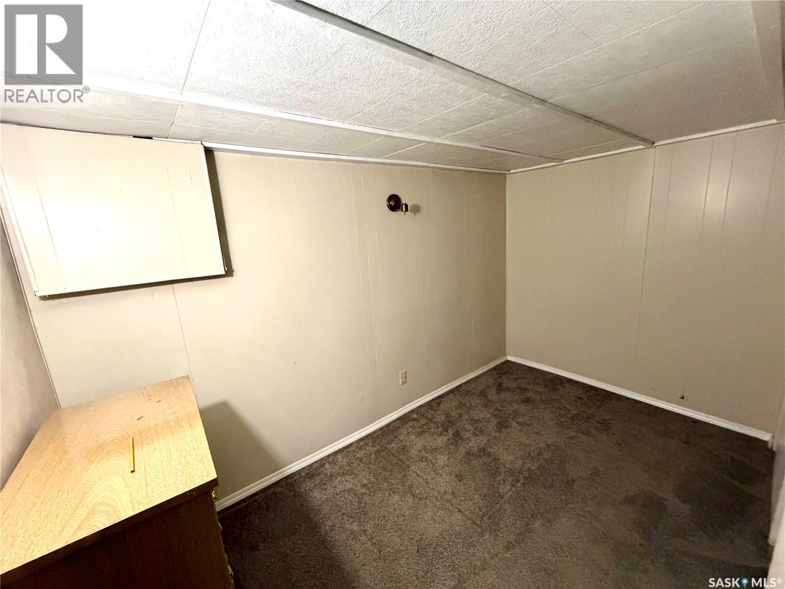 204 4th STREET E - 25