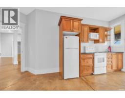 2340 Orchard Lane, West Vancouver, BC V7V4X6 Photo 35