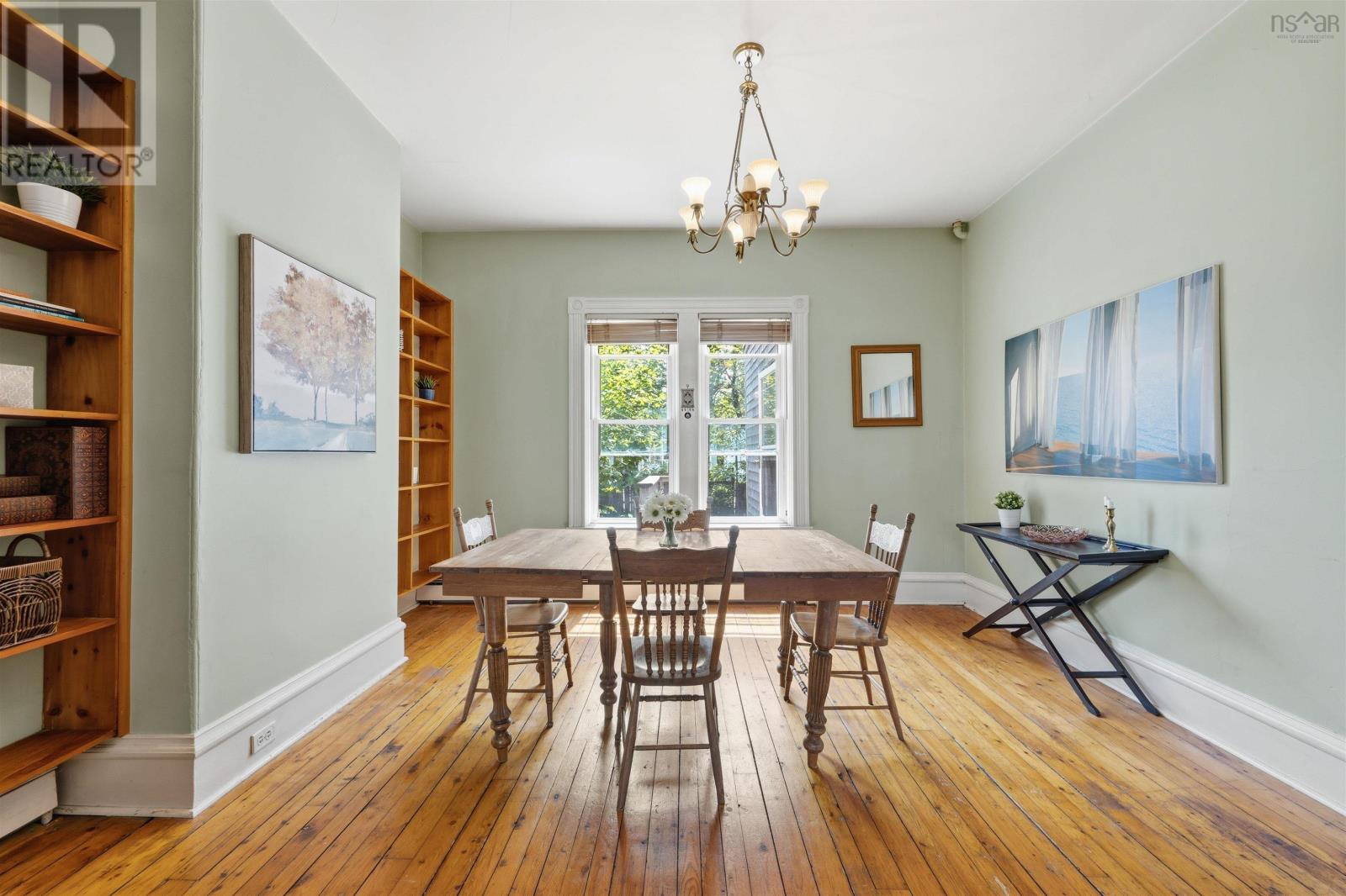 Property 33 of 42 of 6186 Lawrence Street