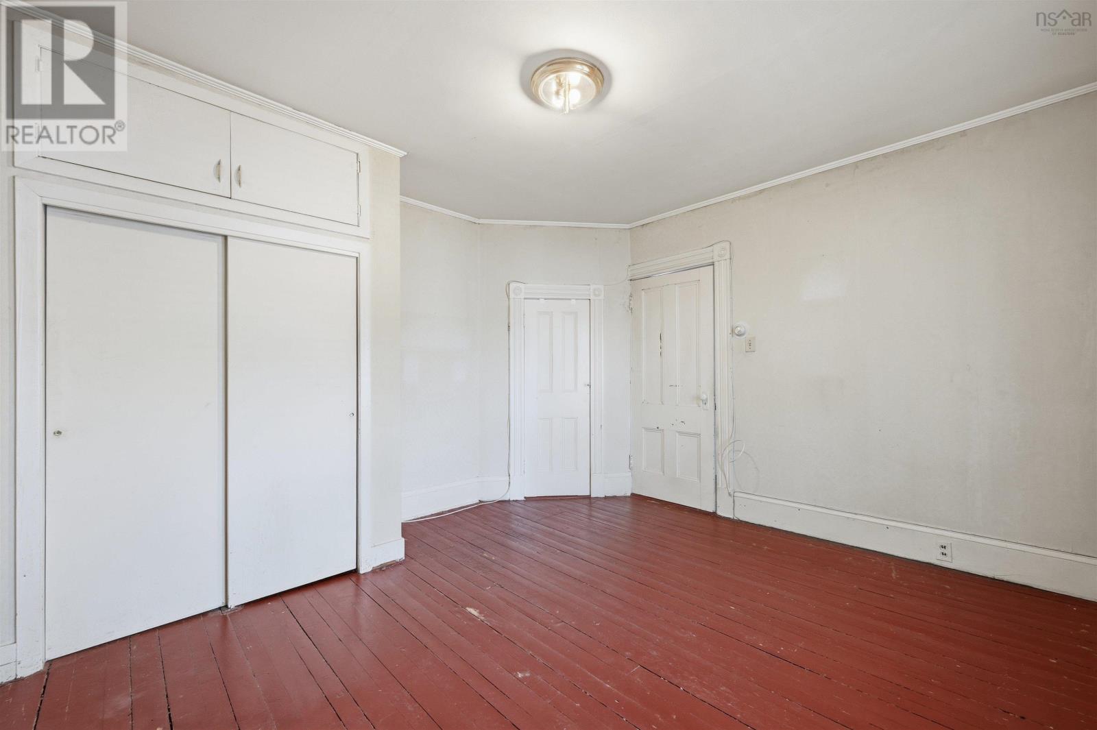 Property 41 of 42 of 6186 Lawrence Street