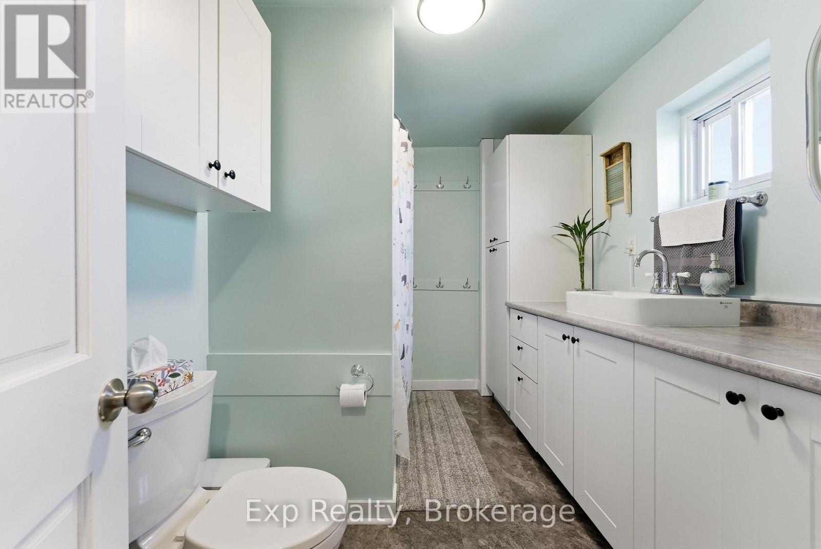 1449 BRIDGE STREET W - 15