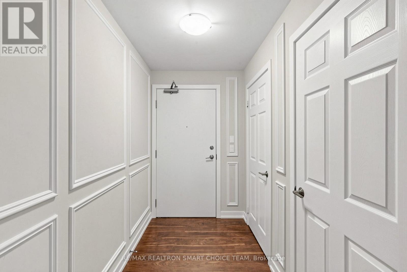 #213 555 WILLIAM GRAHAM DRIVE - Image 26