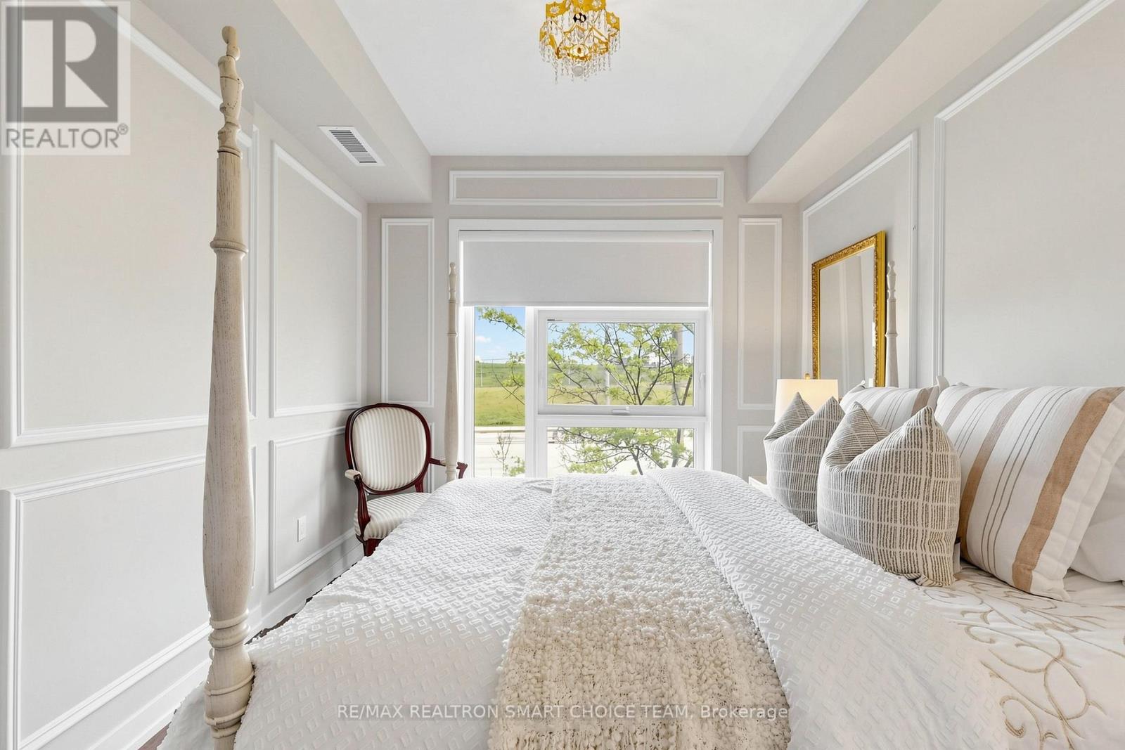 #213 555 WILLIAM GRAHAM DRIVE - Image 20