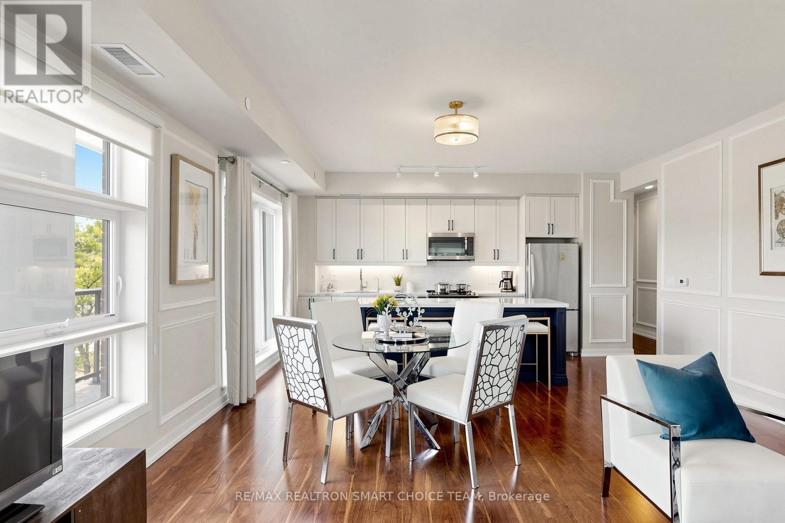 #213 555 WILLIAM GRAHAM DRIVE - Image 8