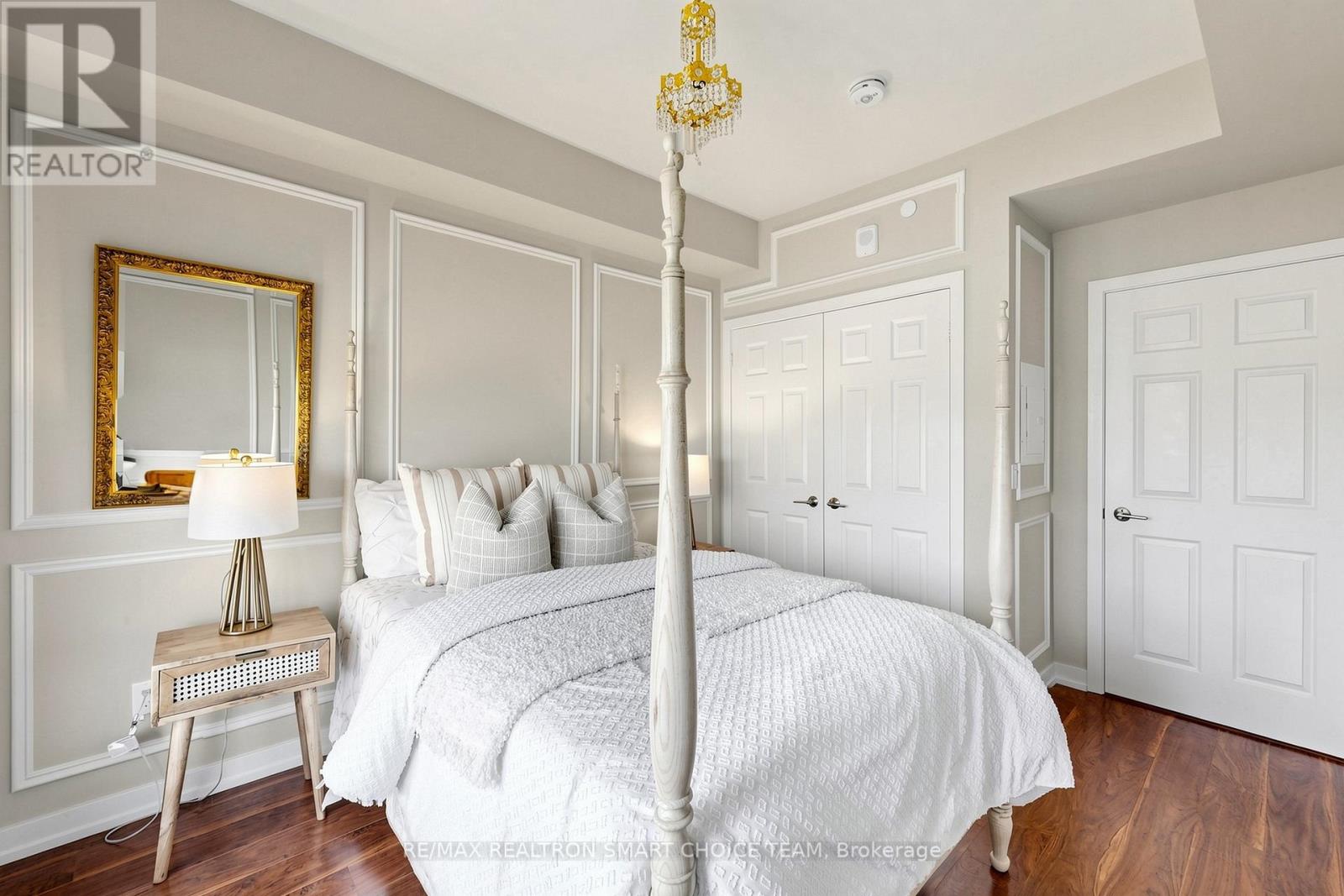 #213 555 WILLIAM GRAHAM DRIVE - Image 21