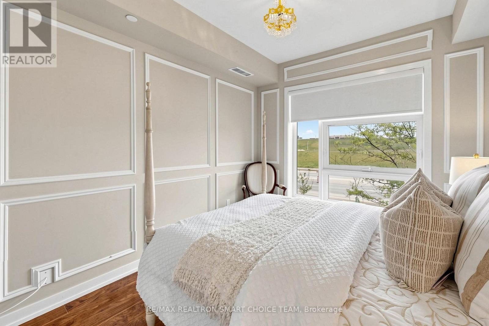#213 555 WILLIAM GRAHAM DRIVE - Image 22