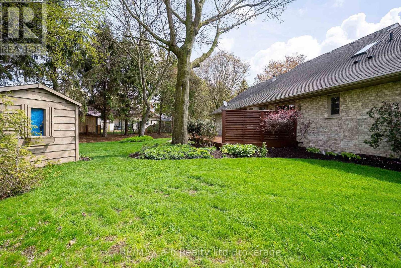 4 OTTERVIEW DRIVE - 9