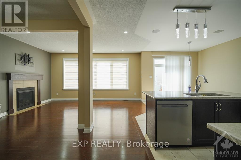 4 Bed, 3 Bath House for Rent in Ottawa – 321 PERCHERON WAY, Ottawa – MLS# X13415692 - Image 4