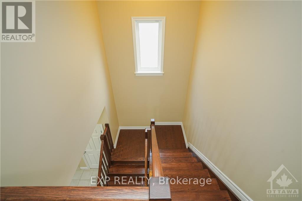 4 Bed, 3 Bath House for Rent in Ottawa – 321 PERCHERON WAY, Ottawa – MLS# X13415692 - Image 23