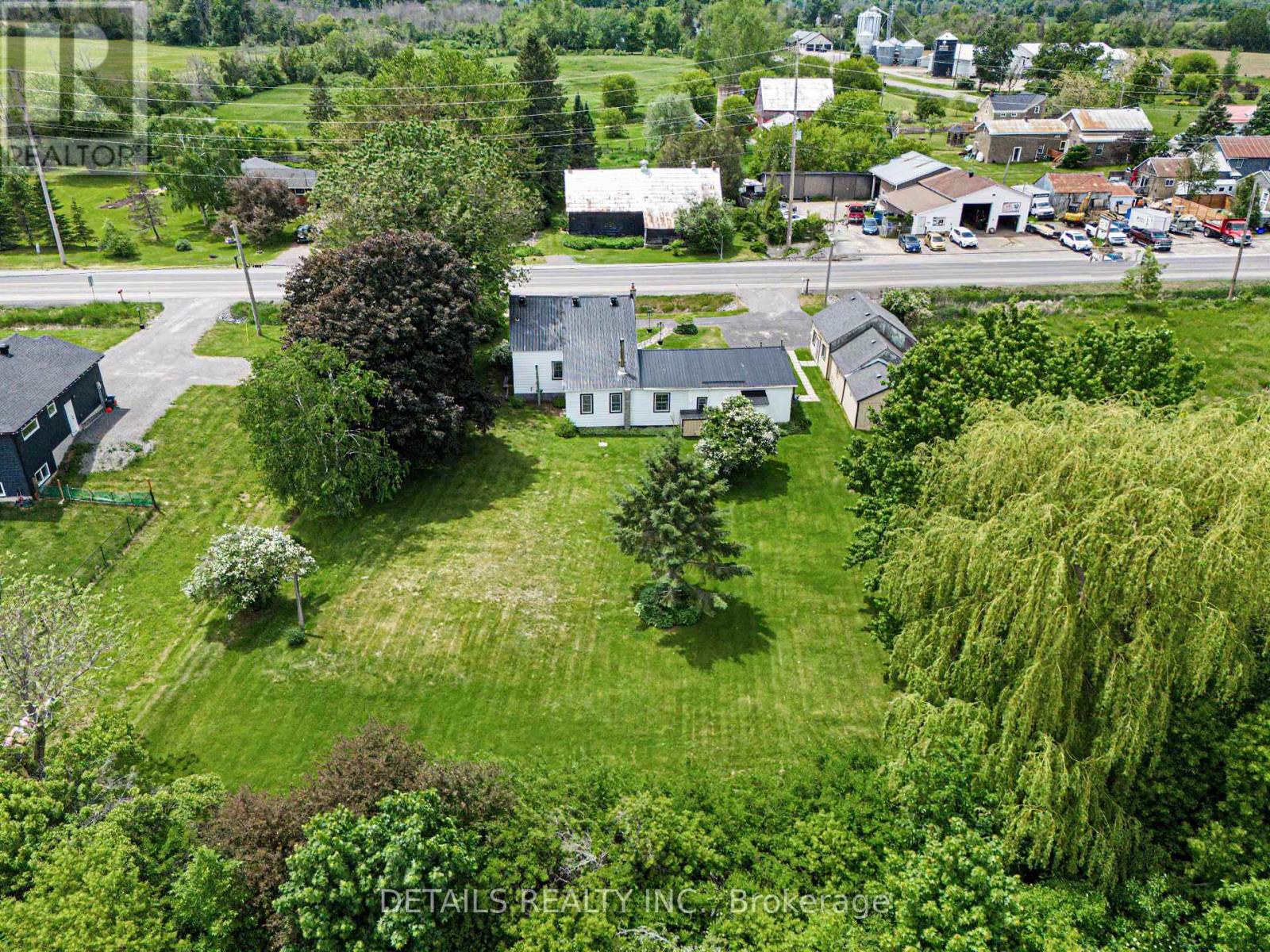 243 SOUTH GOWER DRIVE - 33