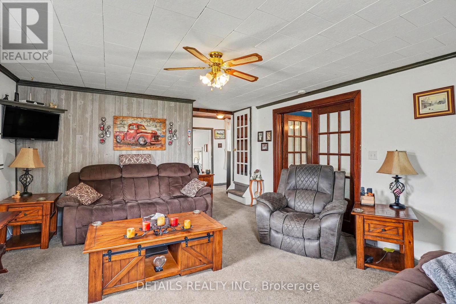 243 SOUTH GOWER DRIVE - 5