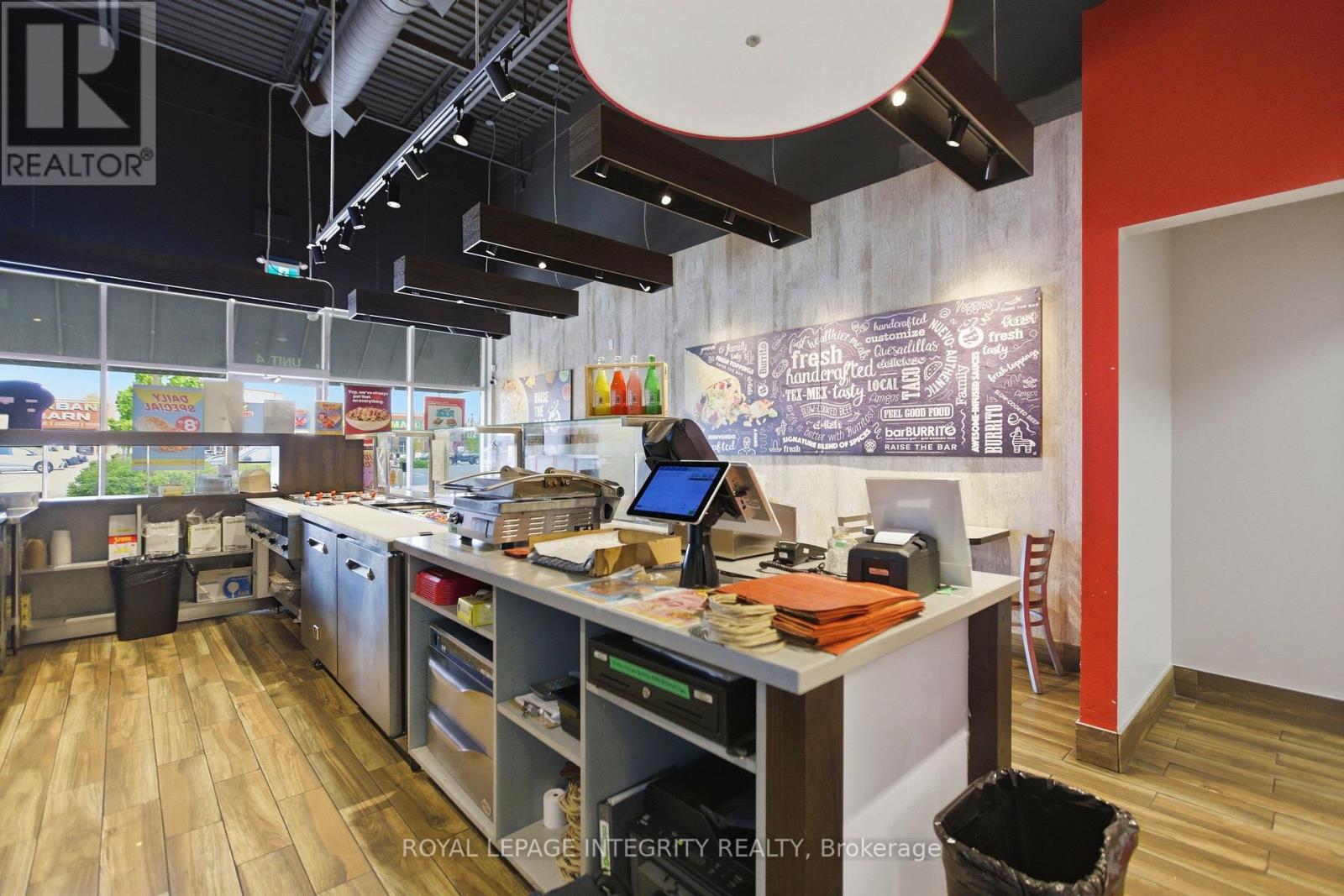 Business for Sale in Ottawa – 4 – 5507 HAZELDEAN RD ROAD, Ottawa – MLS# X13415834 - Image 4