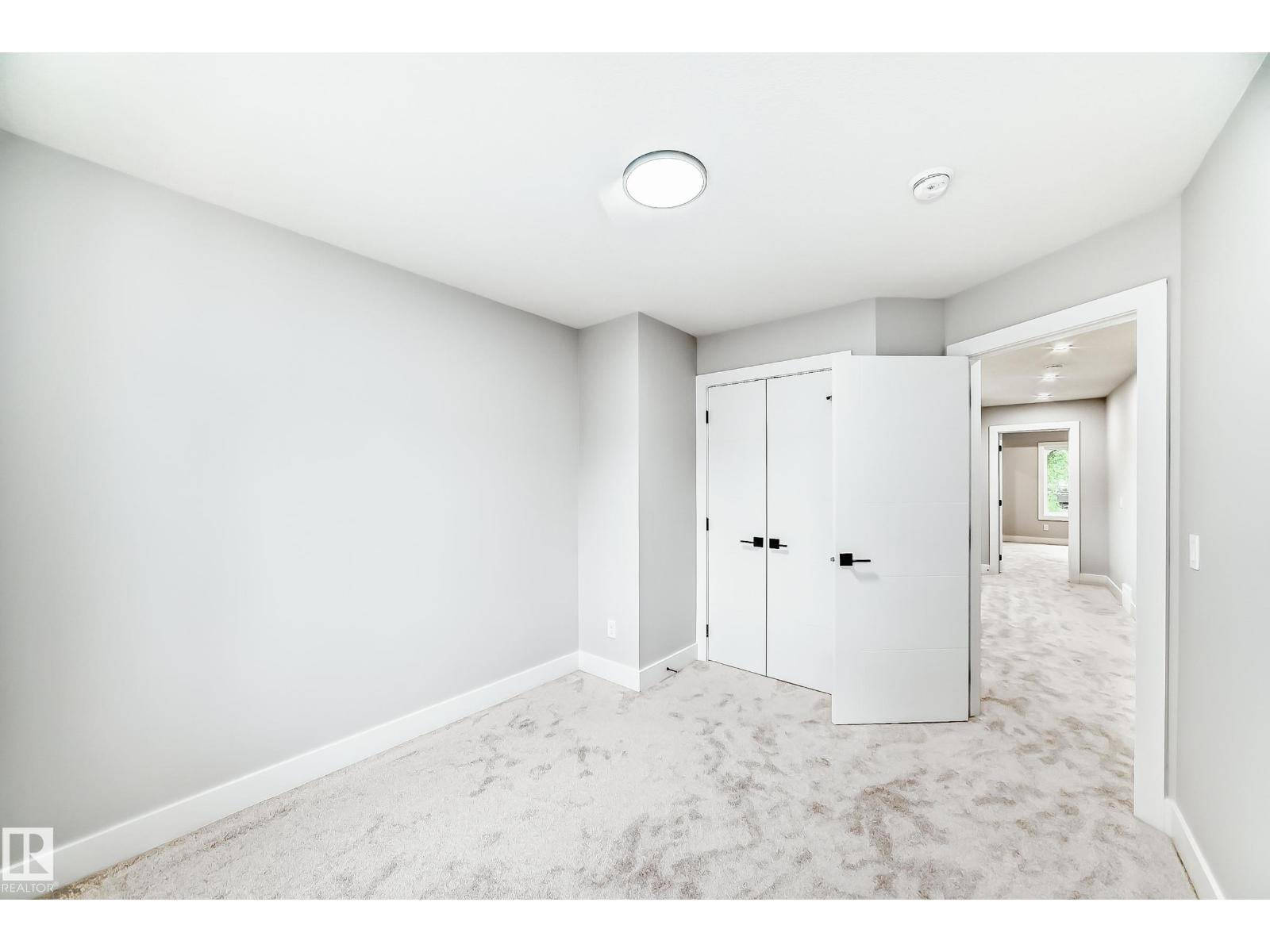 11170 73 AV NW NW - 35