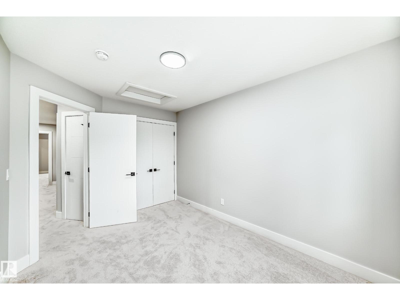 11170 73 AV NW NW - 32