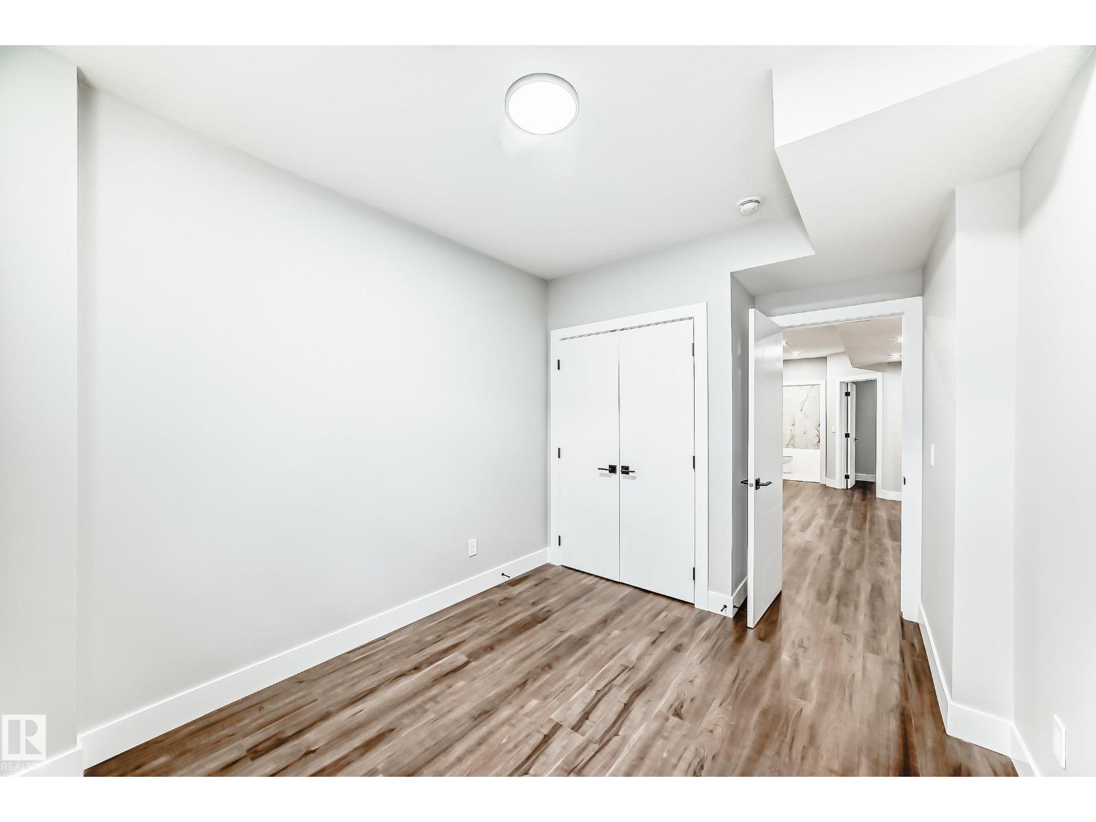 11170 73 AV NW NW - 50