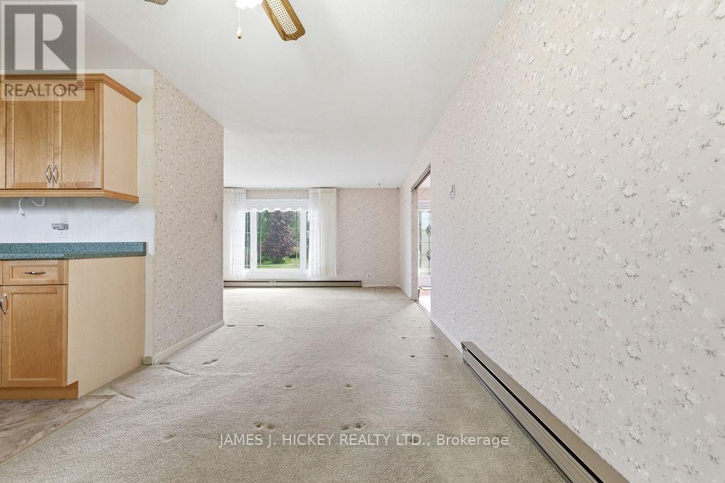 72 HERMAN STREET - 16