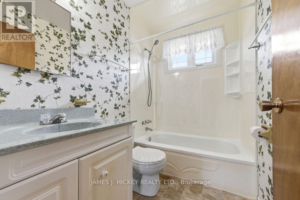 72 HERMAN STREET - 18