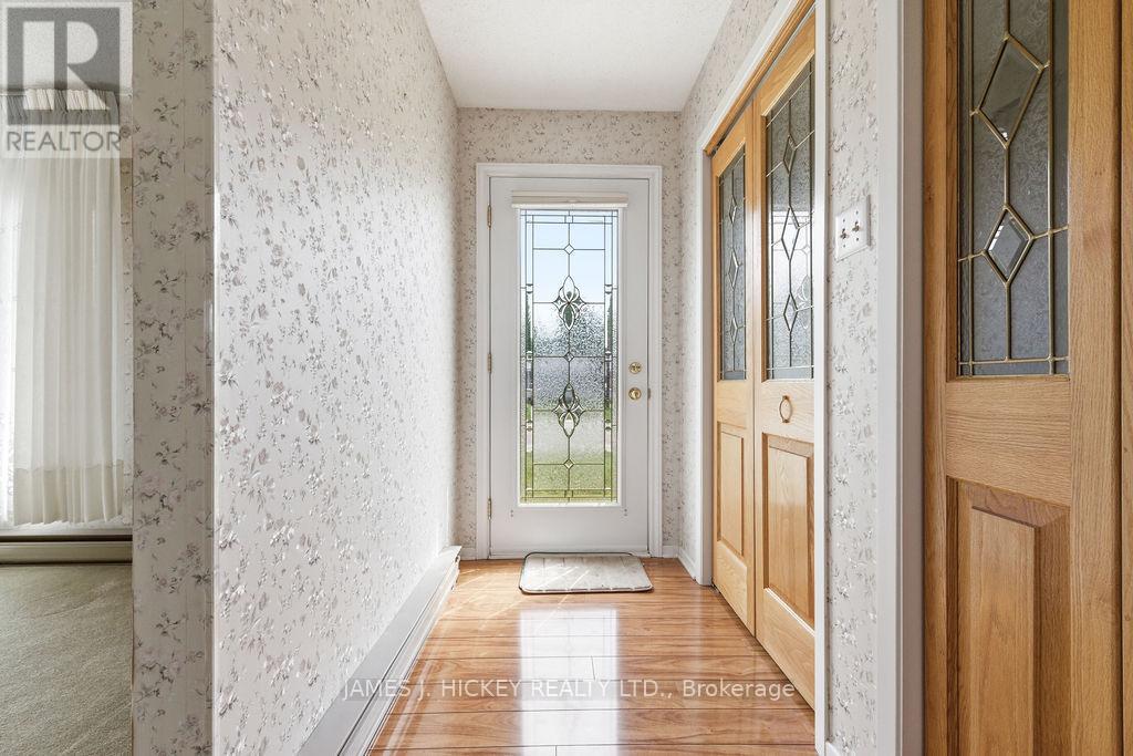 72 HERMAN STREET - 3
