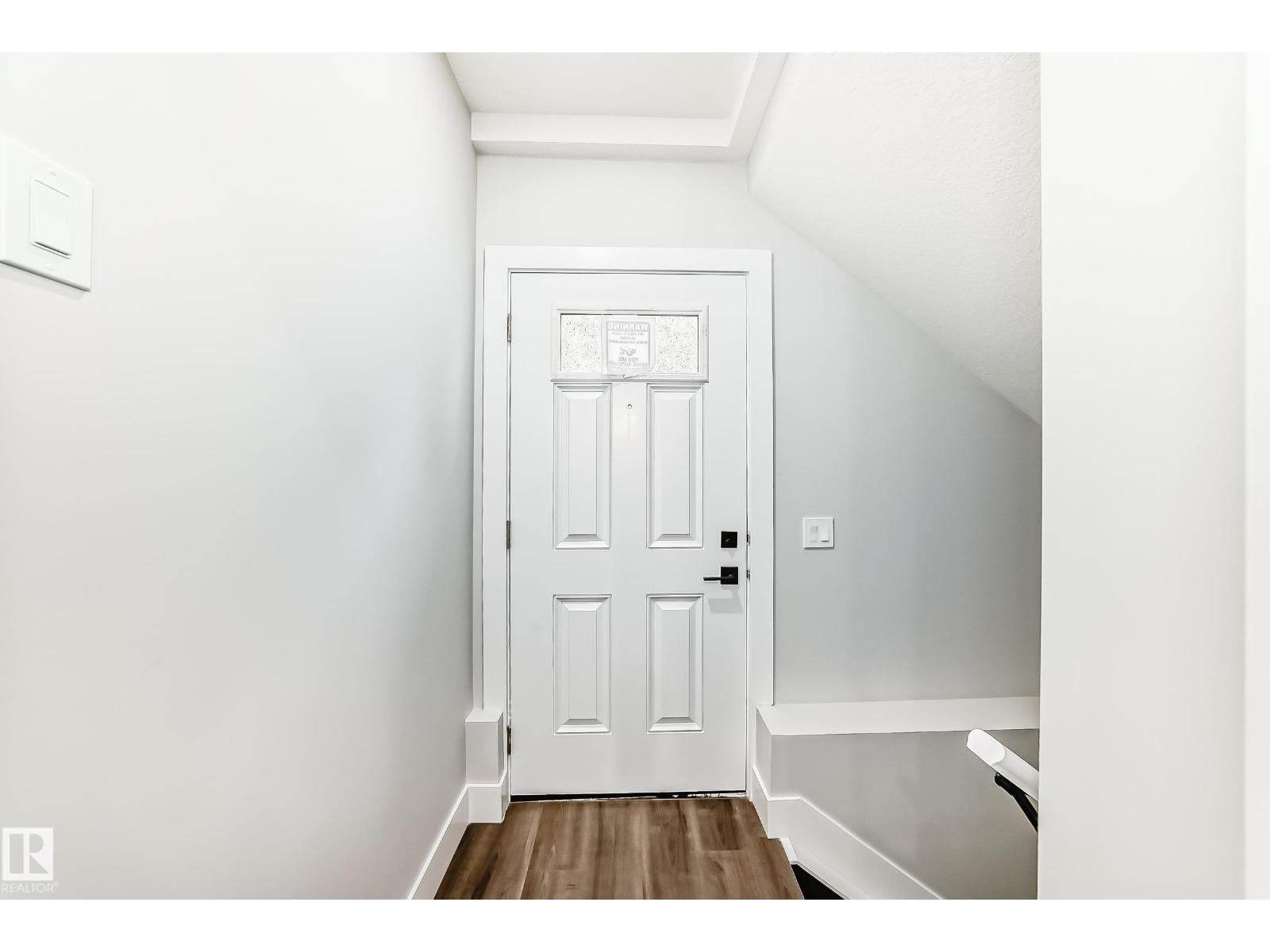 11170 73 AV NW NW - 40