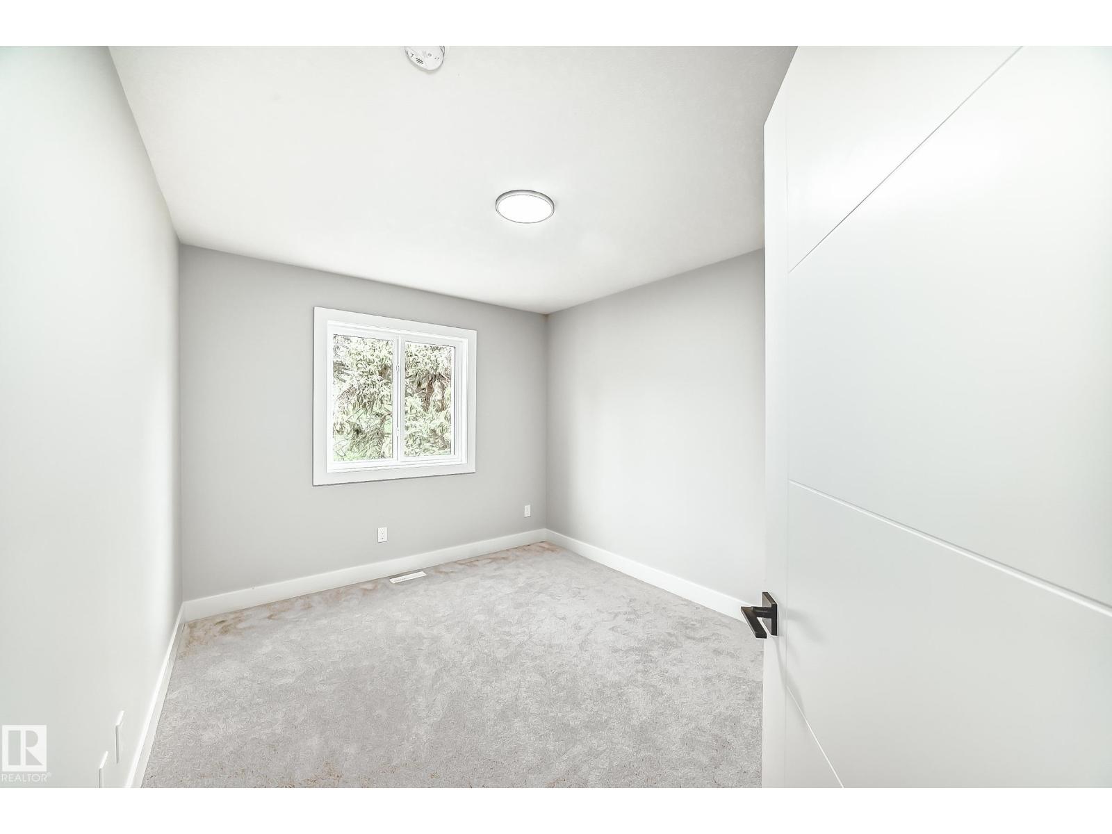 11170 73 AV NW NW - 34