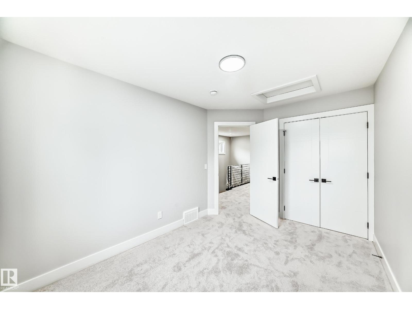 11170 73 AV NW NW - 33