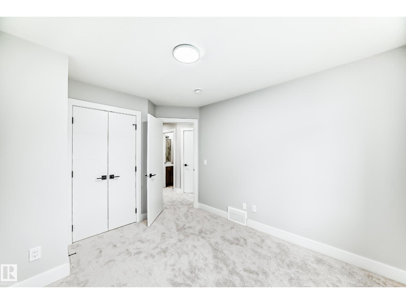 11170 73 AV NW NW - 36