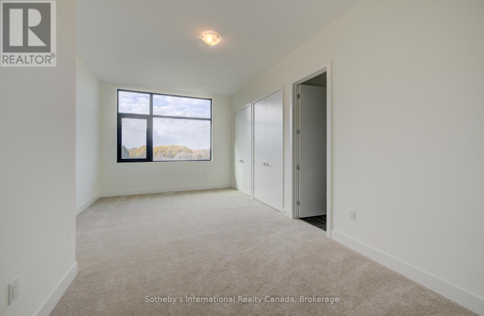 6 SUGARBUSH COURT - 29