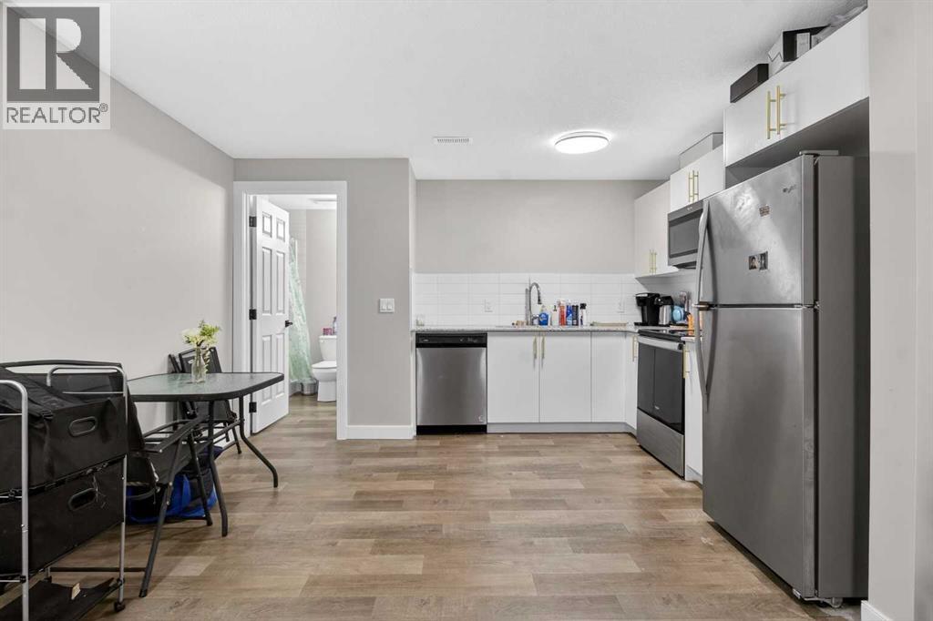 66 Belmont Manor SW - 36