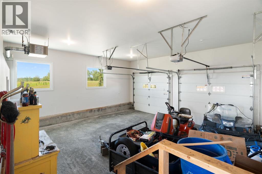 Attached Garage