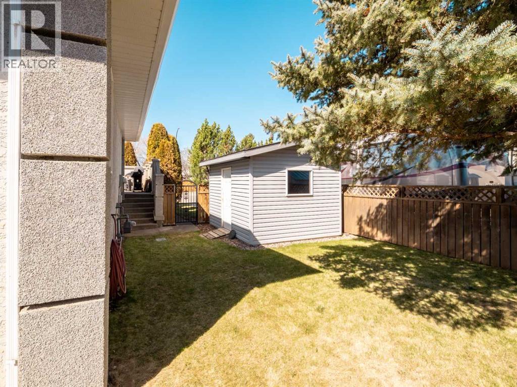 6005 46A Street — photo 32