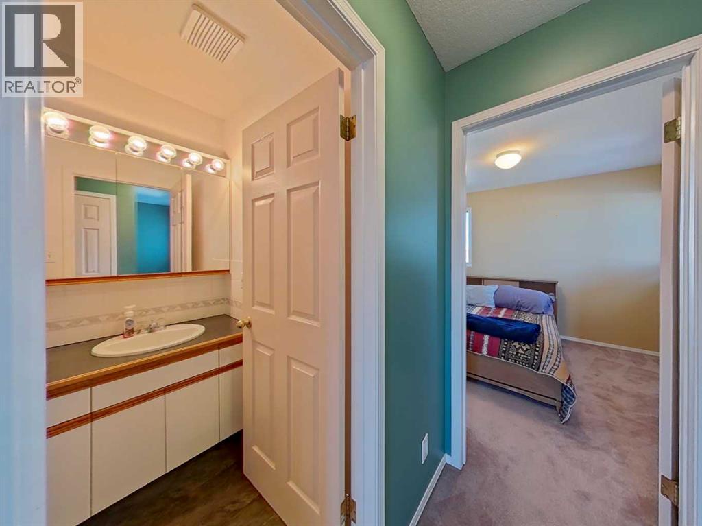6005 46A Street — photo 22