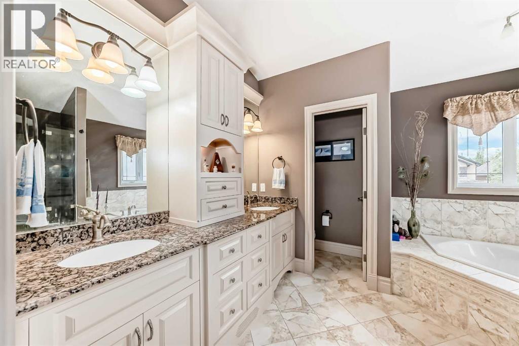 18 Royal Ridge Link NW - 27