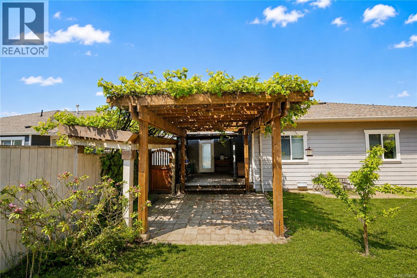 6485 Groveland Dr - 11